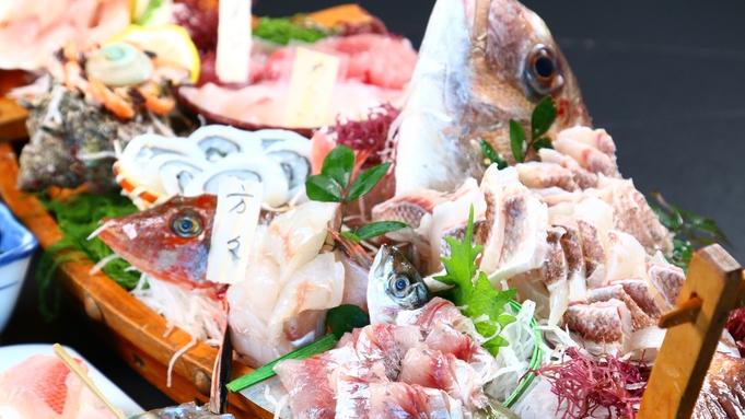 地魚舟盛 【桜】 魚三昧！新鮮だから味わえる“旬”を召し上がれ♪